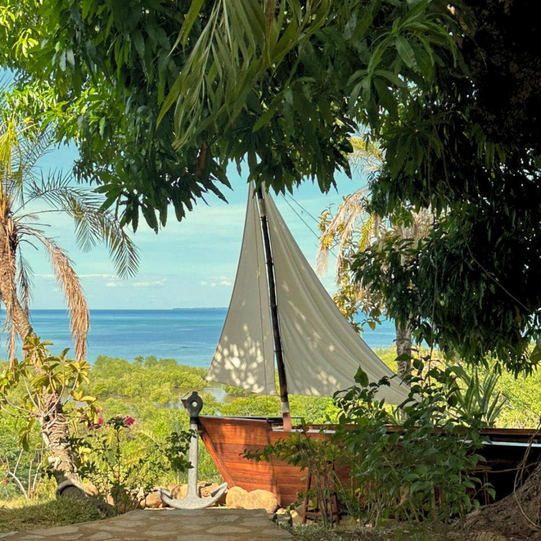 Wings Hotels Nosy-Be Buitenkant foto
